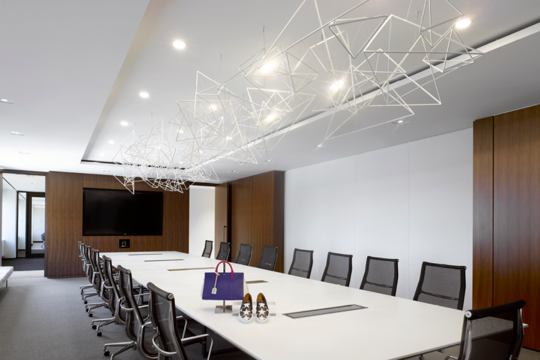Holt Renfrew-Web-Article