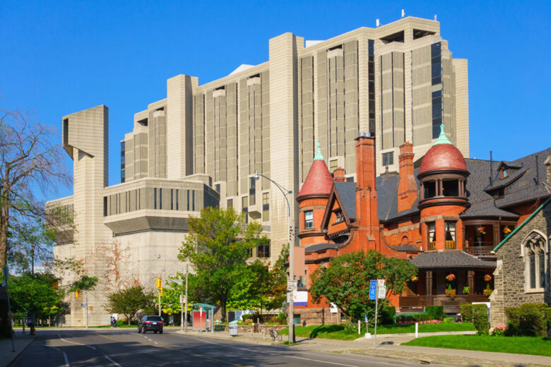 University of Toronto, Robarts Library Image of modern concrete building in downtown Toronto