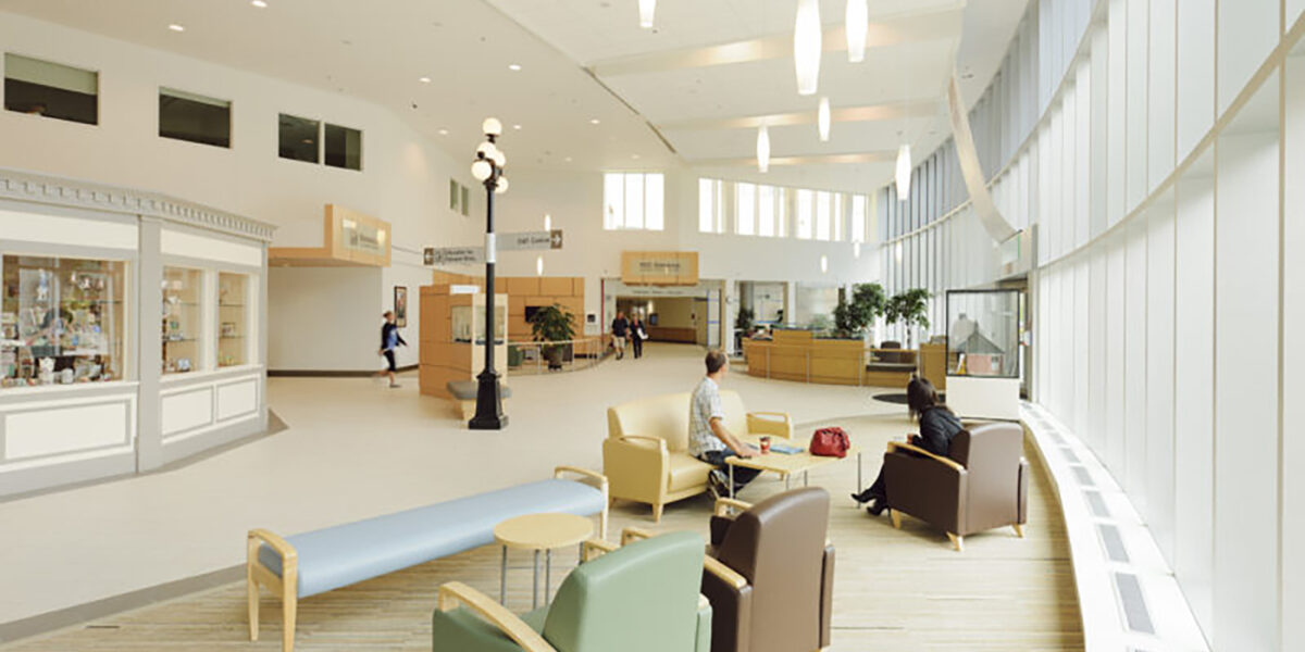 HKP-HHA-Roya-Jubilee-Hospital-8984-Edit-800x600_Resized Royal Jubilee Hospital interior with modern design